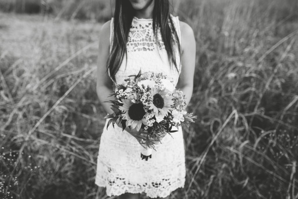 Sedona hippy bride with sun flowers 