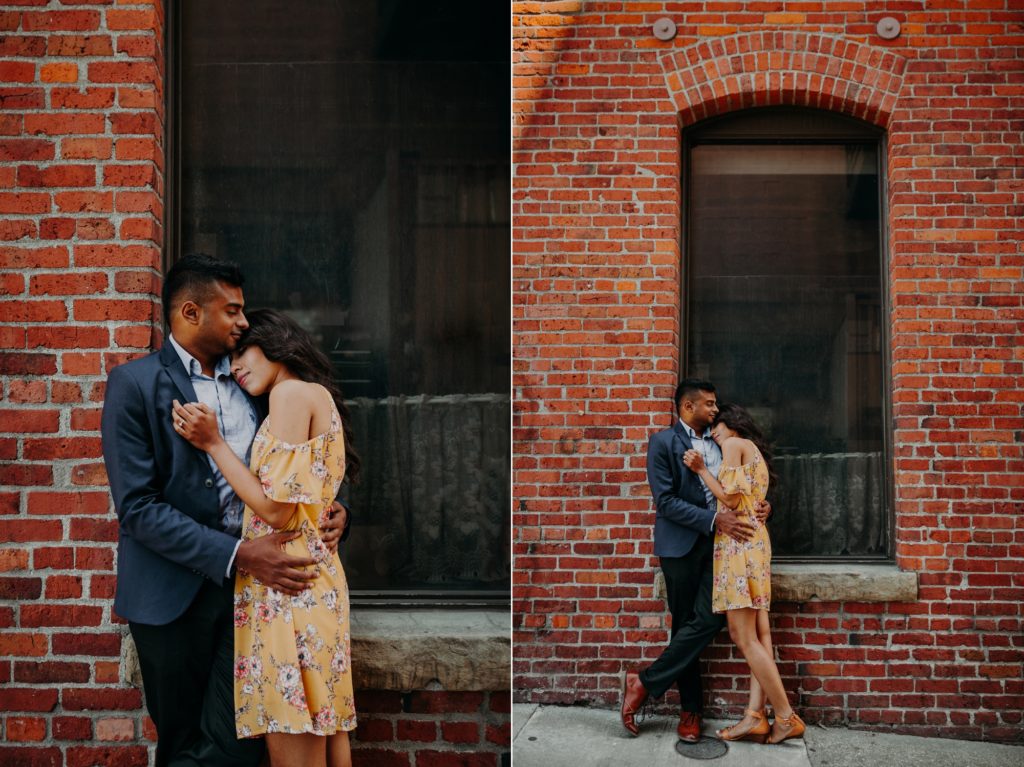 Pike Place Seattle Engagement Photos