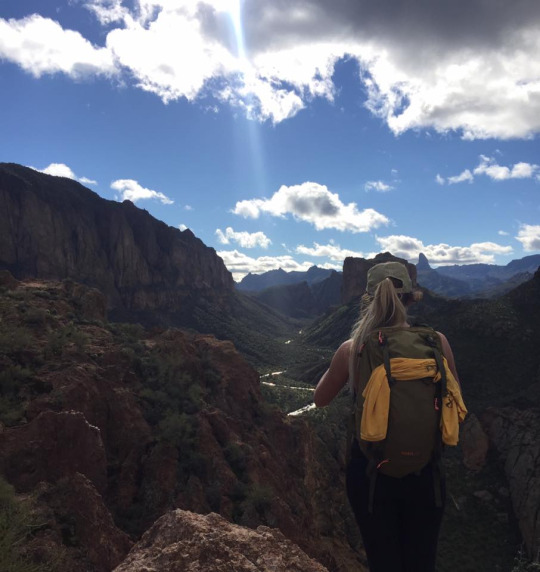 Hiking Boulder Canyon trail