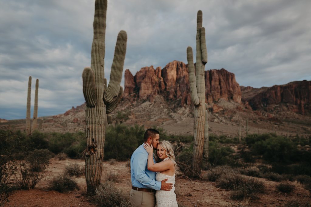Lost Dutchman Engagement Photos at Superstition Mountain Park Suzy Goodrick Photography