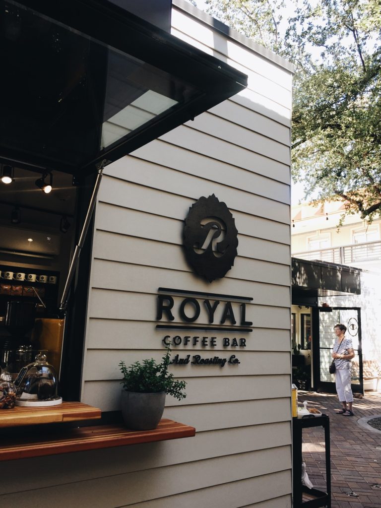 royal coffee bar, coffee bar, coffee house, outdoor coffee bar