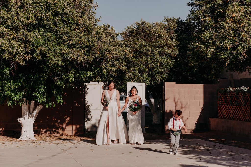 Backyard Wedding with Paola and Jordan
